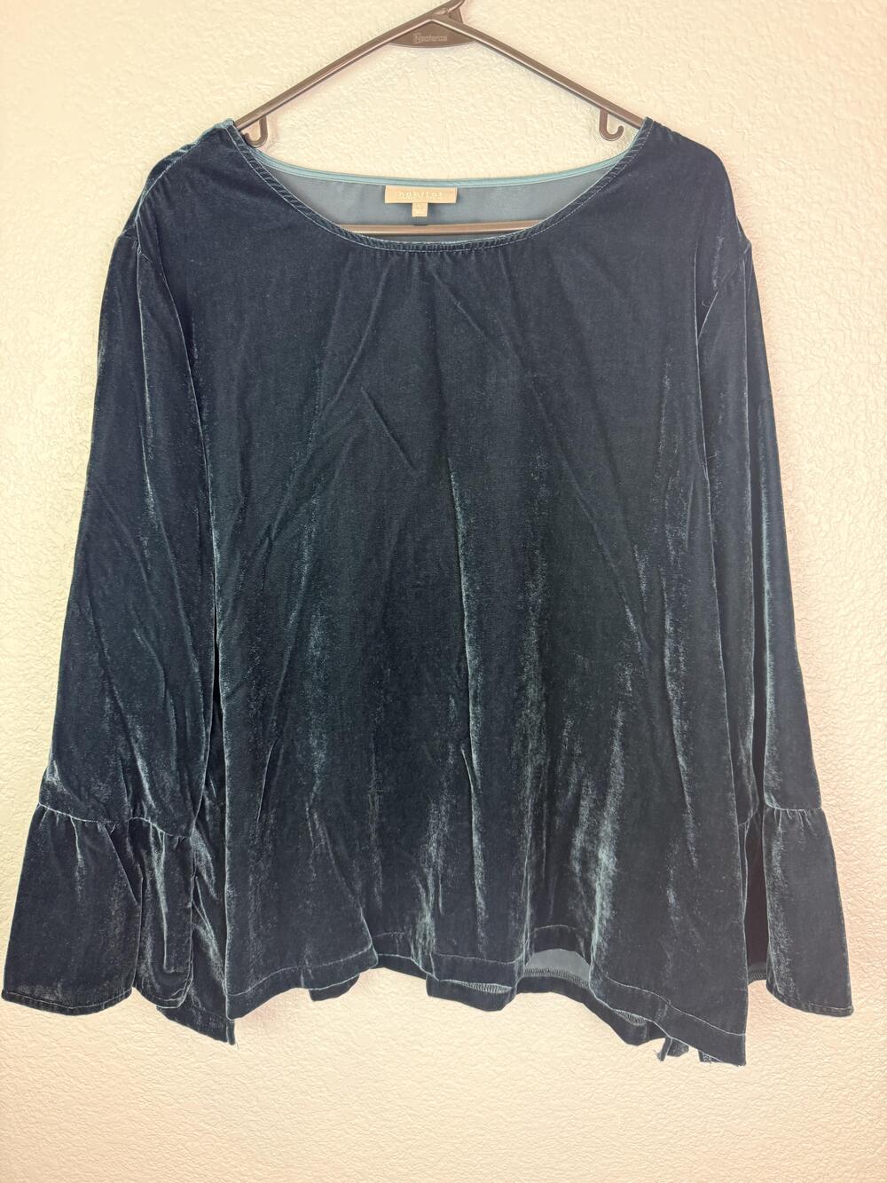 Habitat Shirt Womens Large Blue Soft Velvet Bell Sleeve Ruffle Scoop Neck Top
